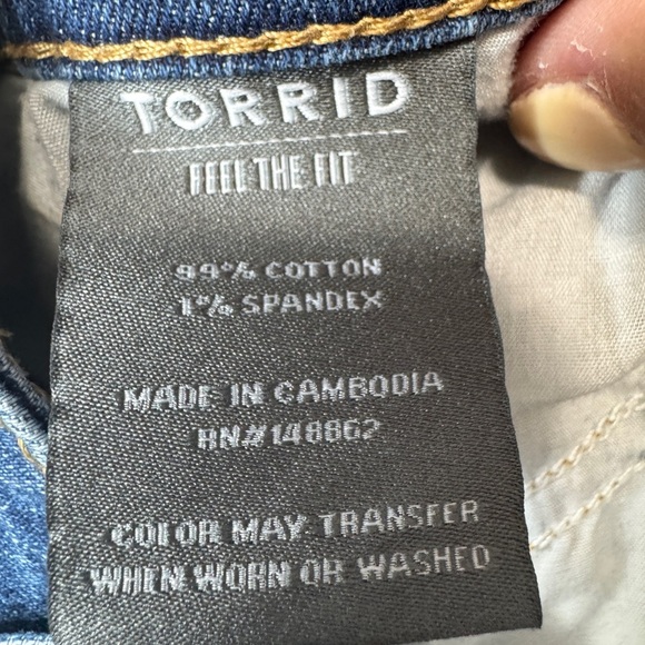 Torrid Mid-Rise Bermuda Shorts Blue - Picture 4 of 9